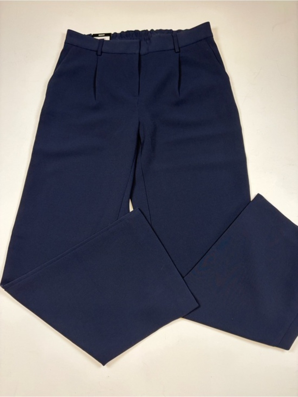 DKNY NAVY BLUE WIDE LEG PLEATED TROUSER PANTS SIZE 4 NWT